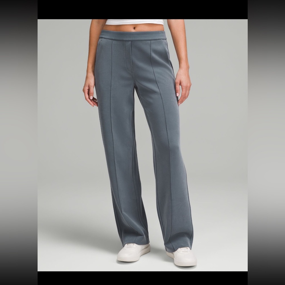 Lululemon Softstream Pintuck Mid-Rise Pant